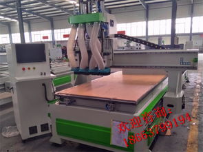 雙主軸加排鉆包數(shù)控加工中心 箱包加工效率高、無誤差的三合一鉆孔技術